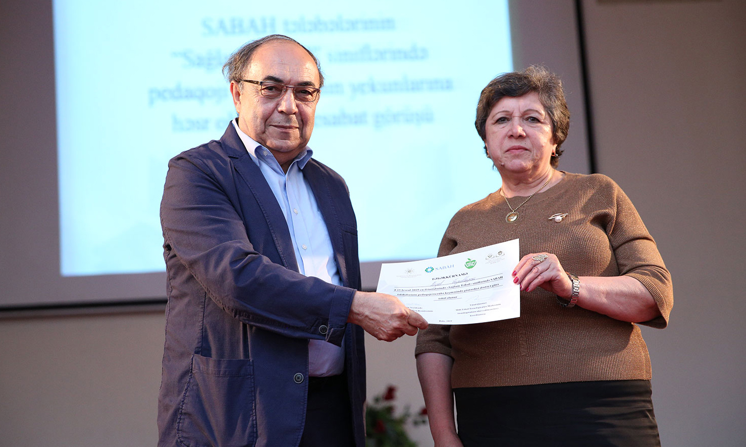 SABAH tələbələri “Sağlam təhsil” siniflərində
