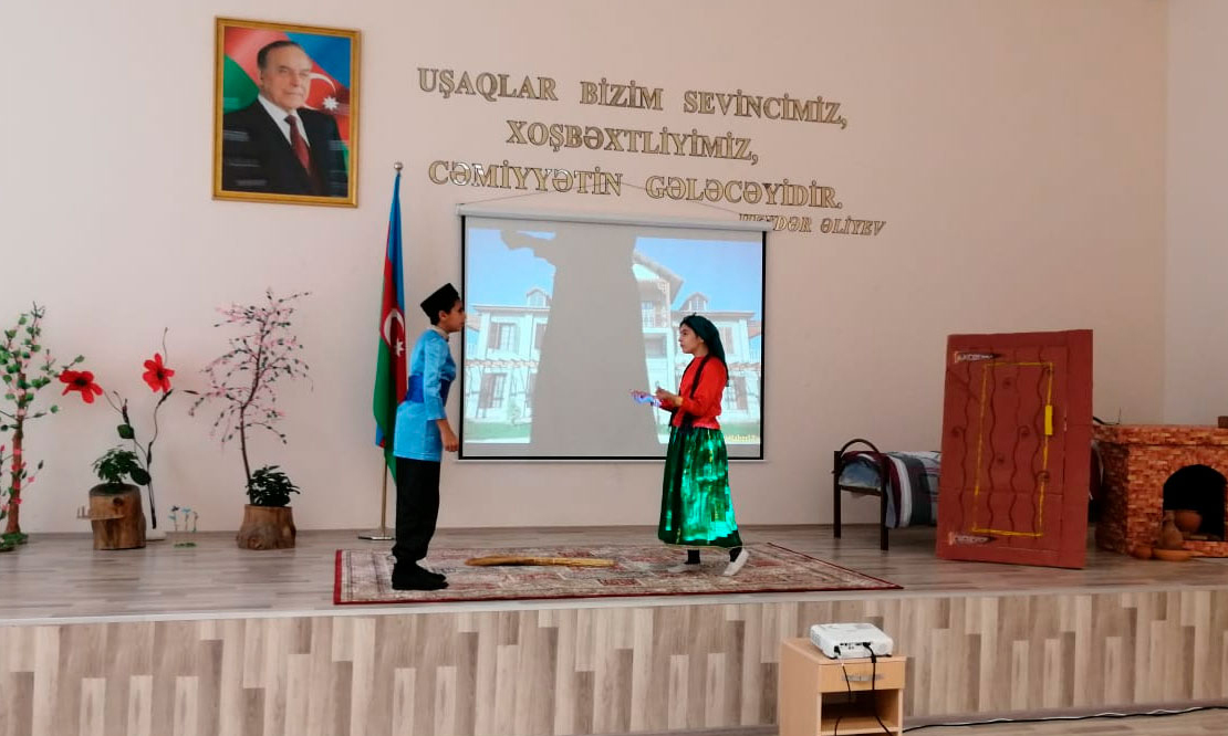 Nazir müavini xüsusi tipli internat məktəblərində olub