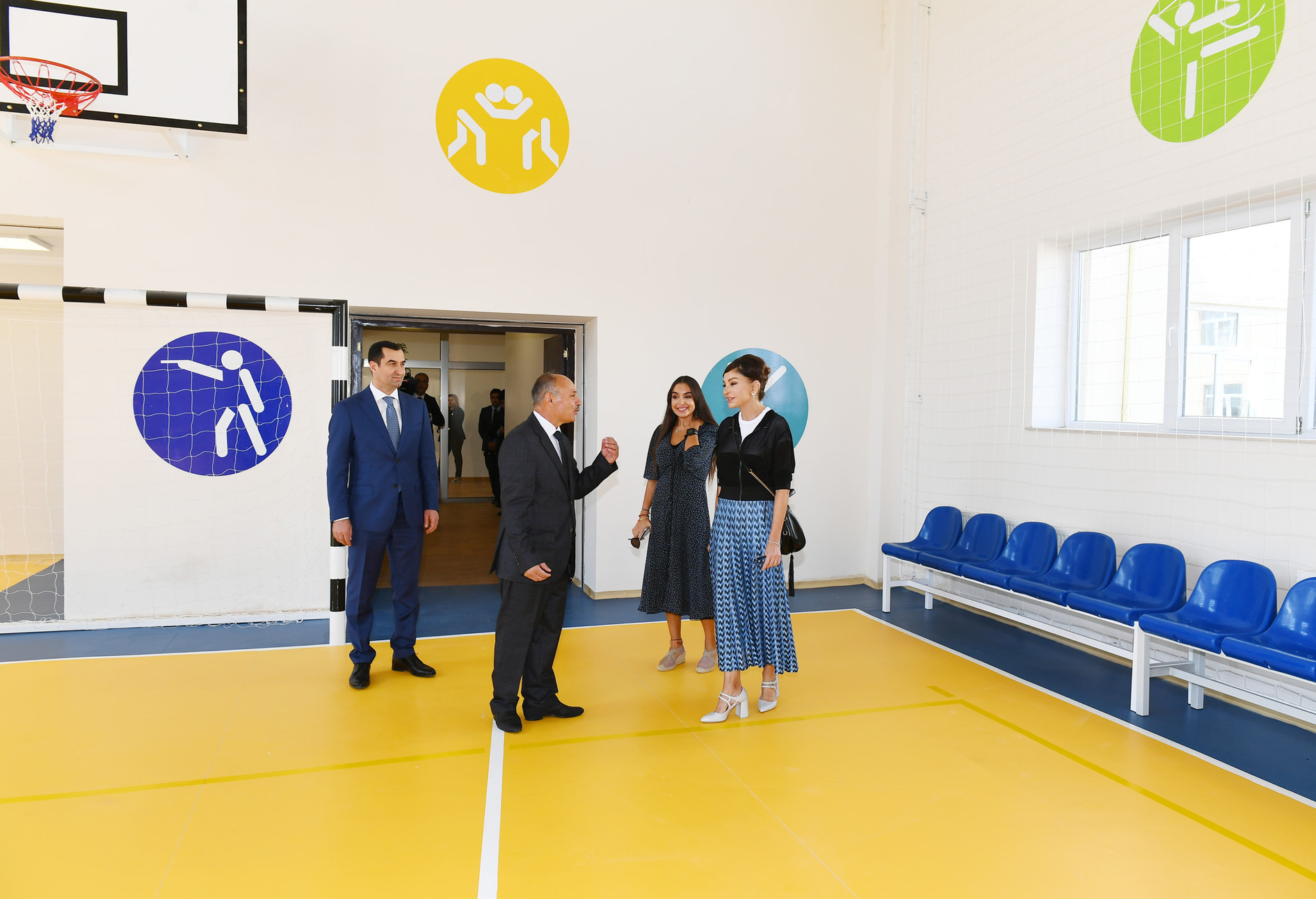 Birinci vitse-prezident Mehriban Əliyeva Şamaxıda Məlikçobanlı kənd tam orta məktəbinin açılışında iştirak edib