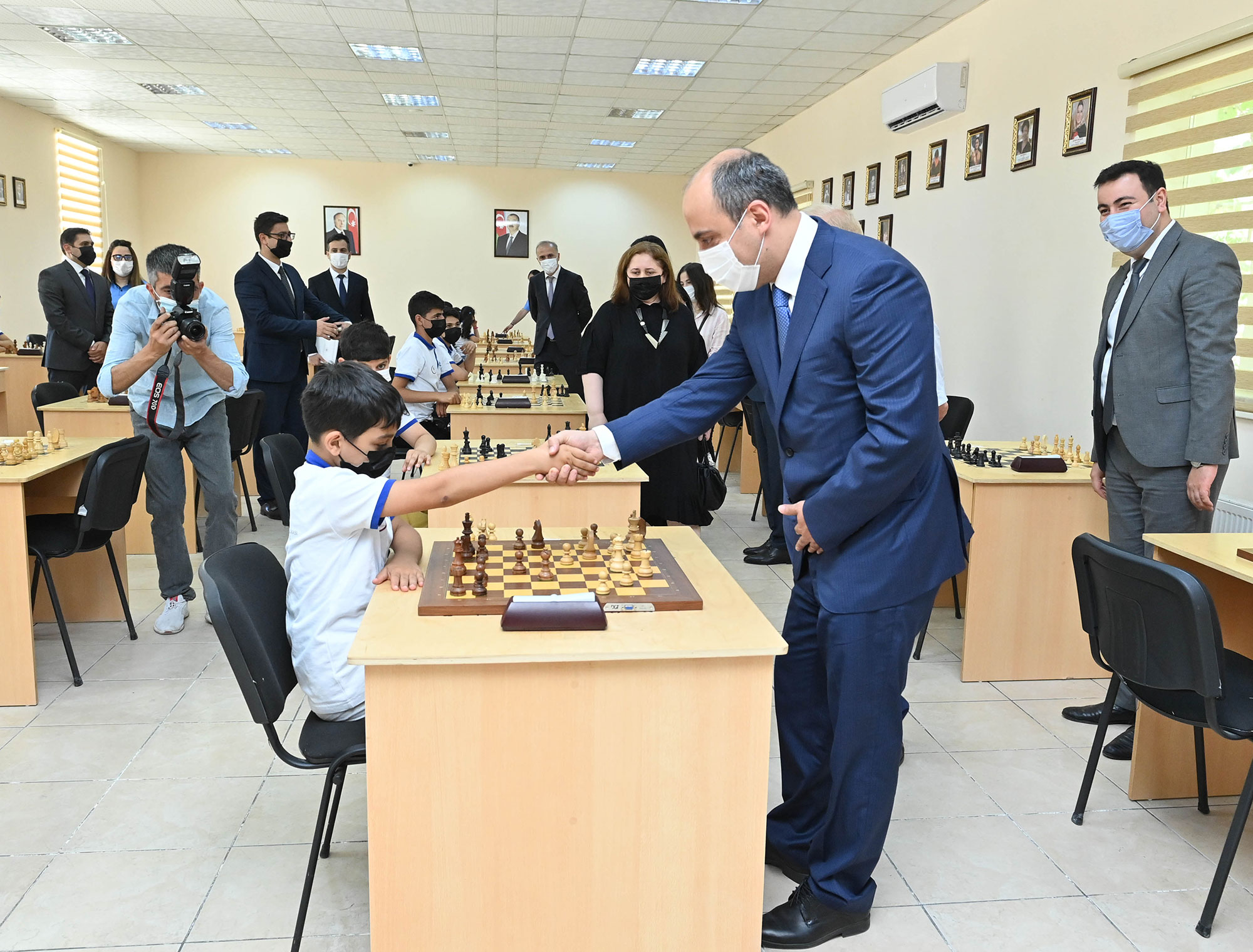 Şahmat məktəbinin yeni binası istifadəyə verilib