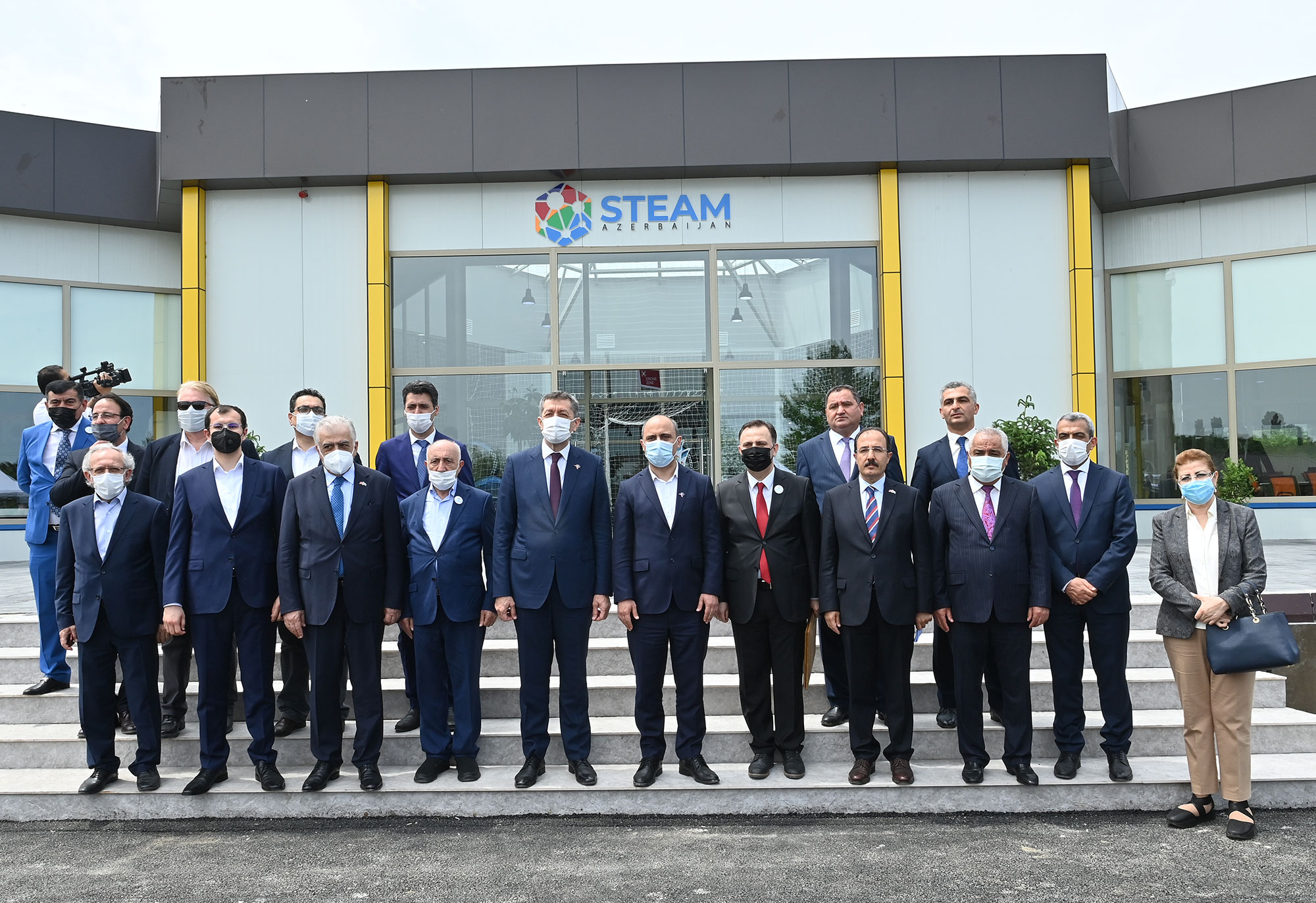 Azərbaycan və Türkiyənin təhsil nazirləri STEAM Mərkəzinin açılışında