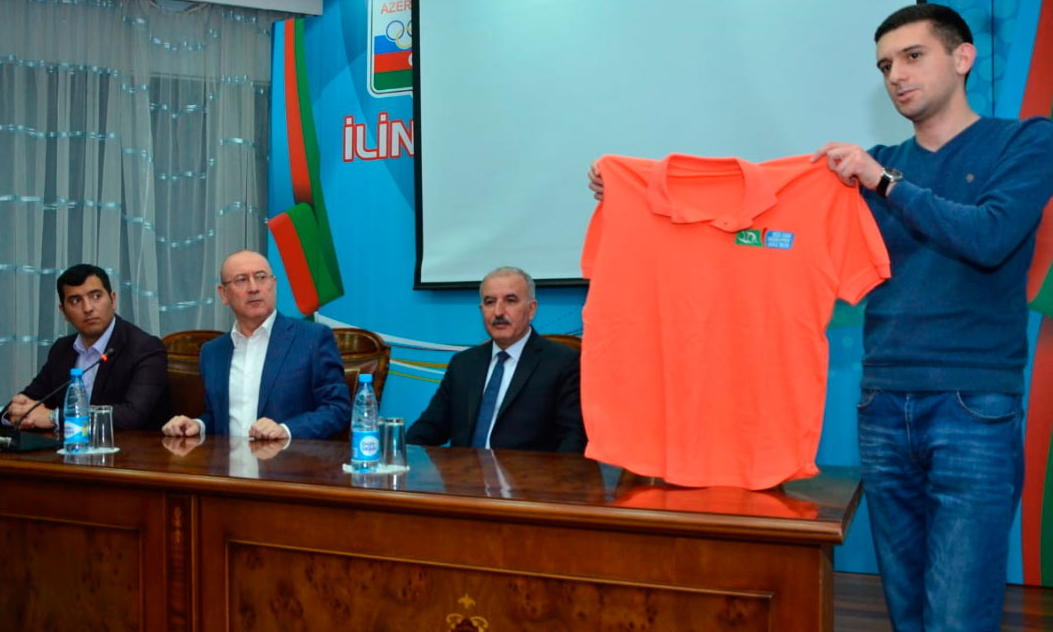Milli Paralimpiya Komitəsinin prezidenti “BİR” tələbə-könüllülərlə görüşüb