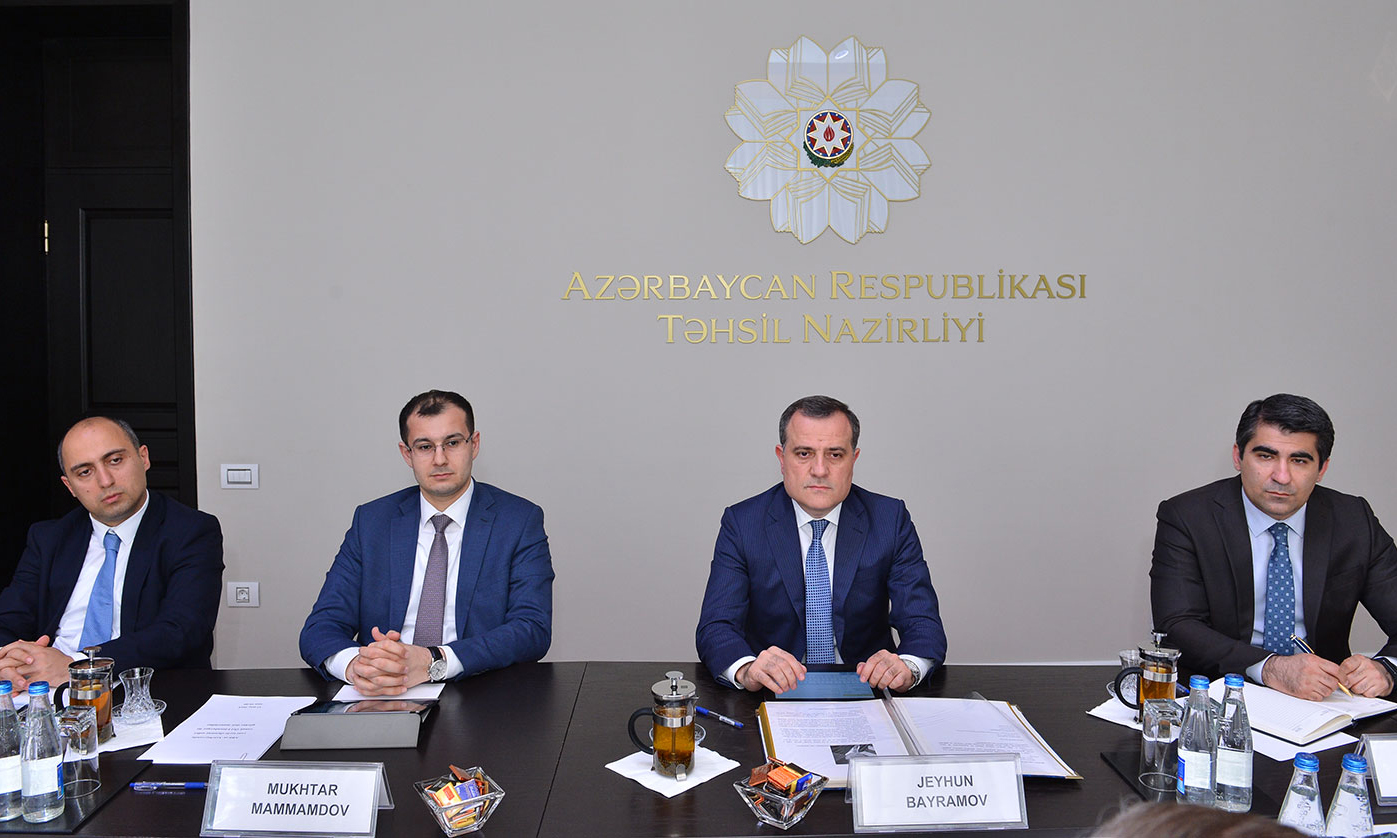 Təhsil naziri ABŞ-ın ölkəmizə yeni təyin olunmuş səfiri ilə görüşüb