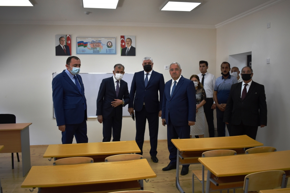 Qobustan, Yevlax, Hacıqabul, Xaçmaz və Ağdamda məktəb açılışı