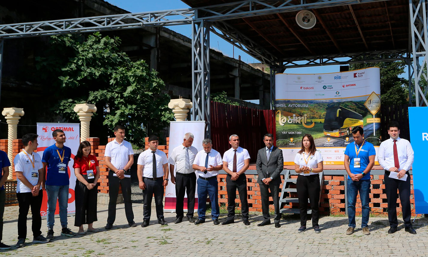 Nəsimi ilinə həsr olunan “Təhsil Avtobusu” Astarada