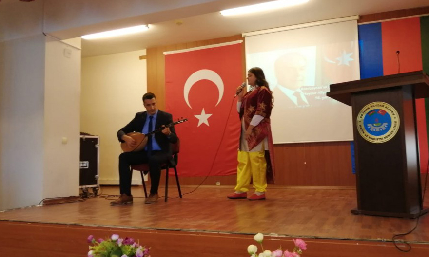 Ceyhanda müsabiqə qalibləri mükafatlandırılıb