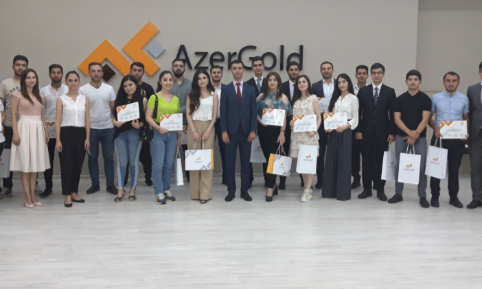 Müəllim və tələbələrin Çovdar filiz emalı sahəsinə tanıtım səfəri təşkil olunub