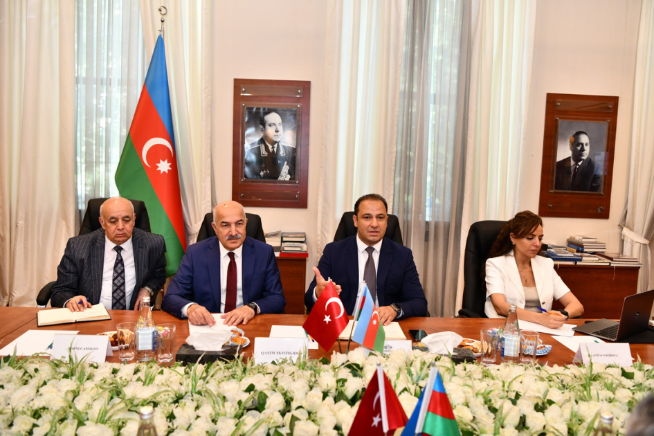 Türkiyənin nümayəndə heyəti ADNSU-da olub