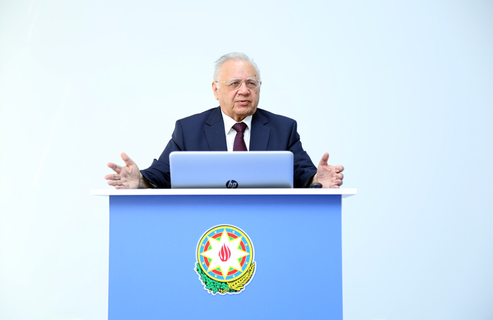 “Riyaziyyat və mexanikanın müasir problemləri” mövzusunda XI beynəlxalq konfrans işə başlayıb
