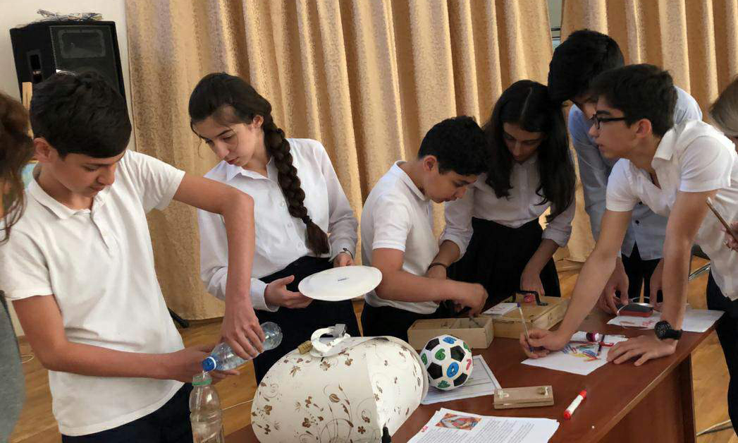 STEM: Şagirdləri həyata hazırlayan təhsil