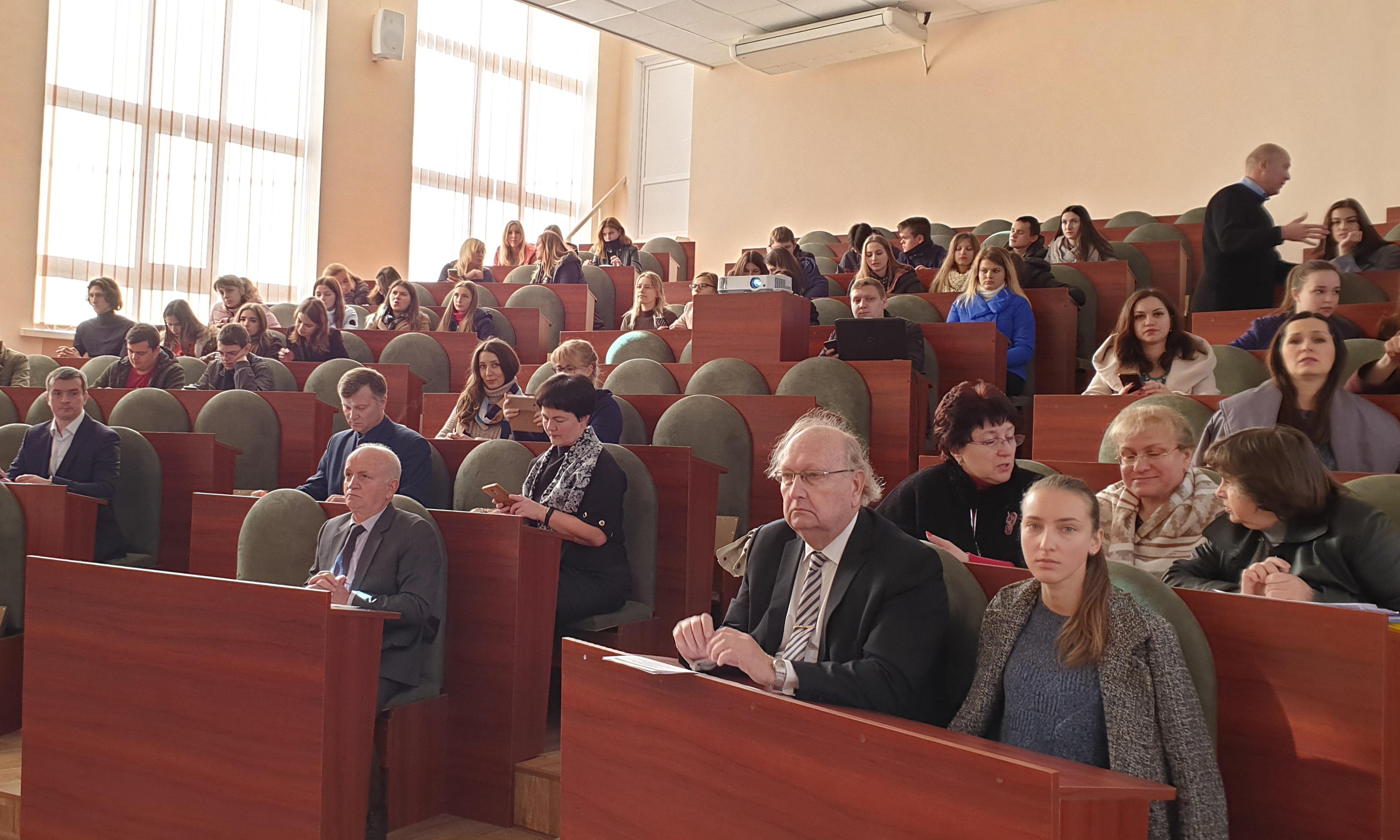 Bakı Slavyan Universitetinin nümayəndəsi beynəlxalq konfransda