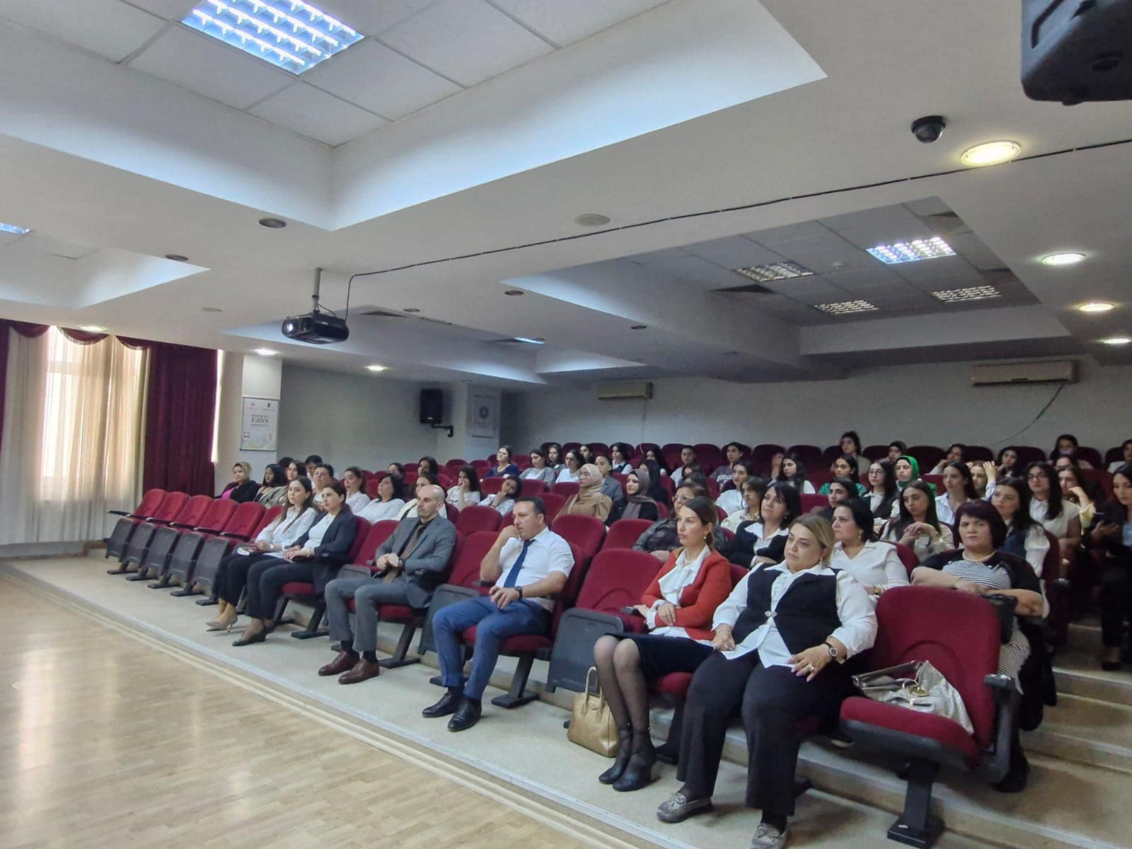 “Təhsildə Könüllülük” layihəsinin iştirakçıları 12 məktəbəqədər təhsil müəssisəsində fəaliyyətə cəlb olunub