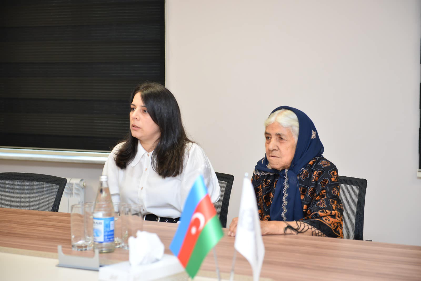 Agentliyin direktoru vətəndaşları qəbul edib
