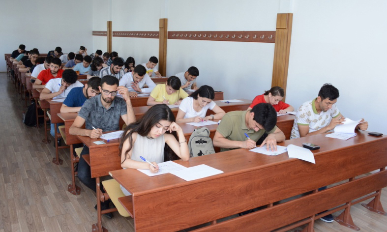 Tələbələrin yay təcrübəsi keçmələri məqsədilə test imtahanı təşkil olunub