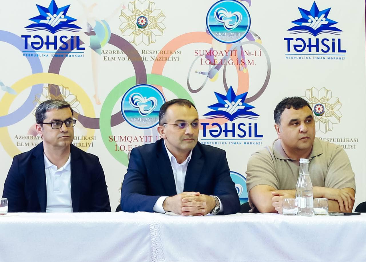Tanınmış idmançılar gənc boksçulara master-klas keçiblər - FOTOLAR