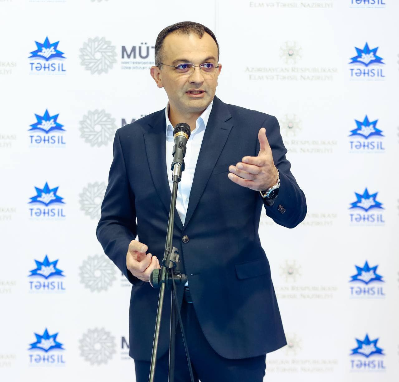 Tanınmış idmançılar gənc boksçulara master-klas keçiblər - FOTOLAR
