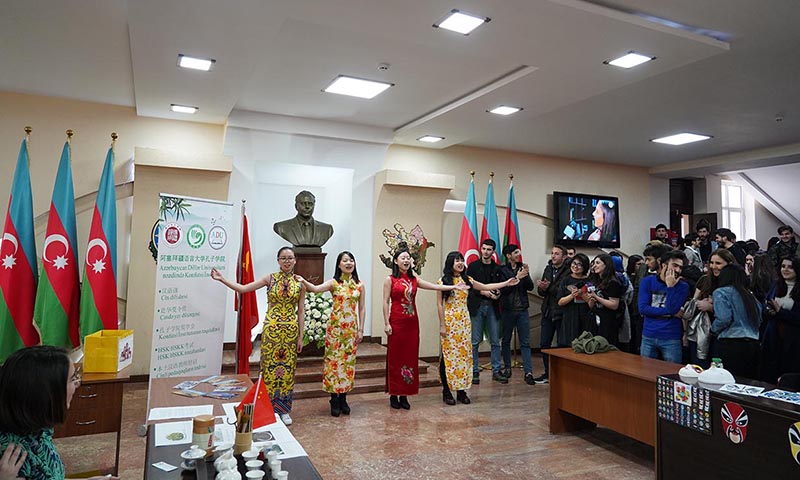 Dillər Universitetində Çin dili günü qeyd olunub