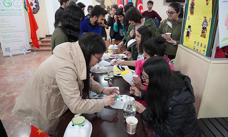 Dillər Universitetində Çin dili günü qeyd olunub