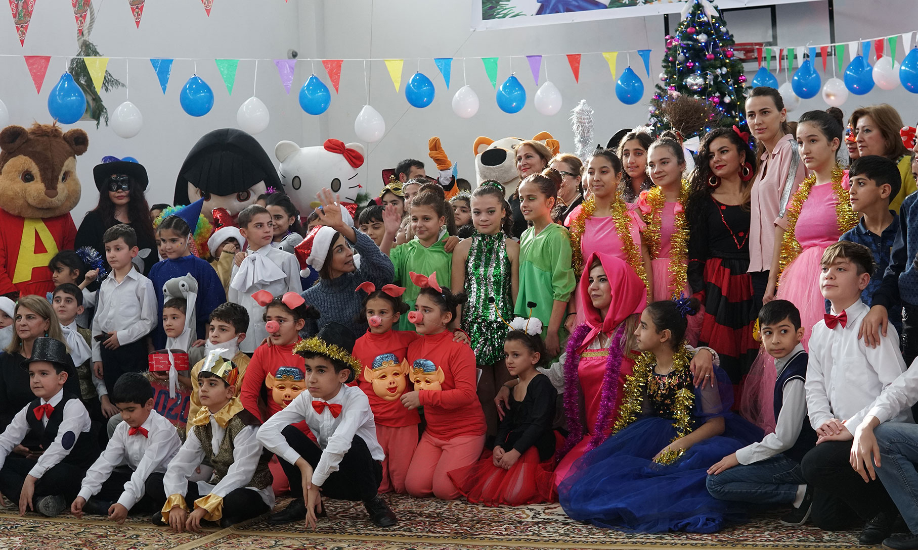 İnternat məktəbində yeni il şənliyi