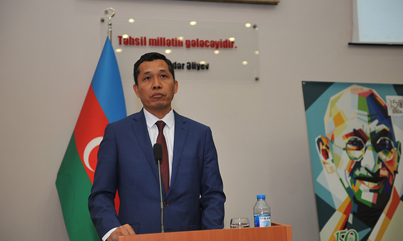Hindistan səfiri BMU-da