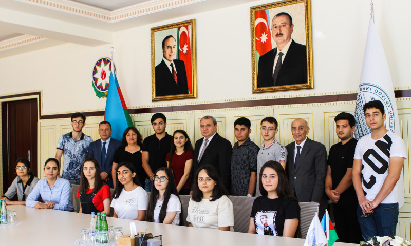 Prezident təqaüdçülərinin elmi fəaliyyətə cəlb edilməsi üçün iş aparılır