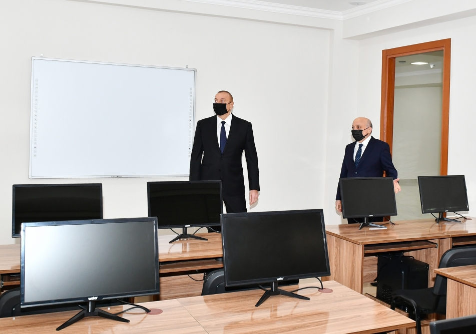 Prezident İlham Əliyev Azərbaycan İlahiyyat İnstitutunun yeni binasının açılışında iştirak edib