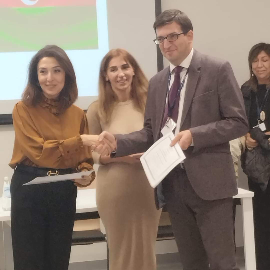 ADA Universitetinin professoru Varşavada Azərbaycan və Polşa arasında hərbi əlaqələrə dair tədqiqatını təqdim edib
