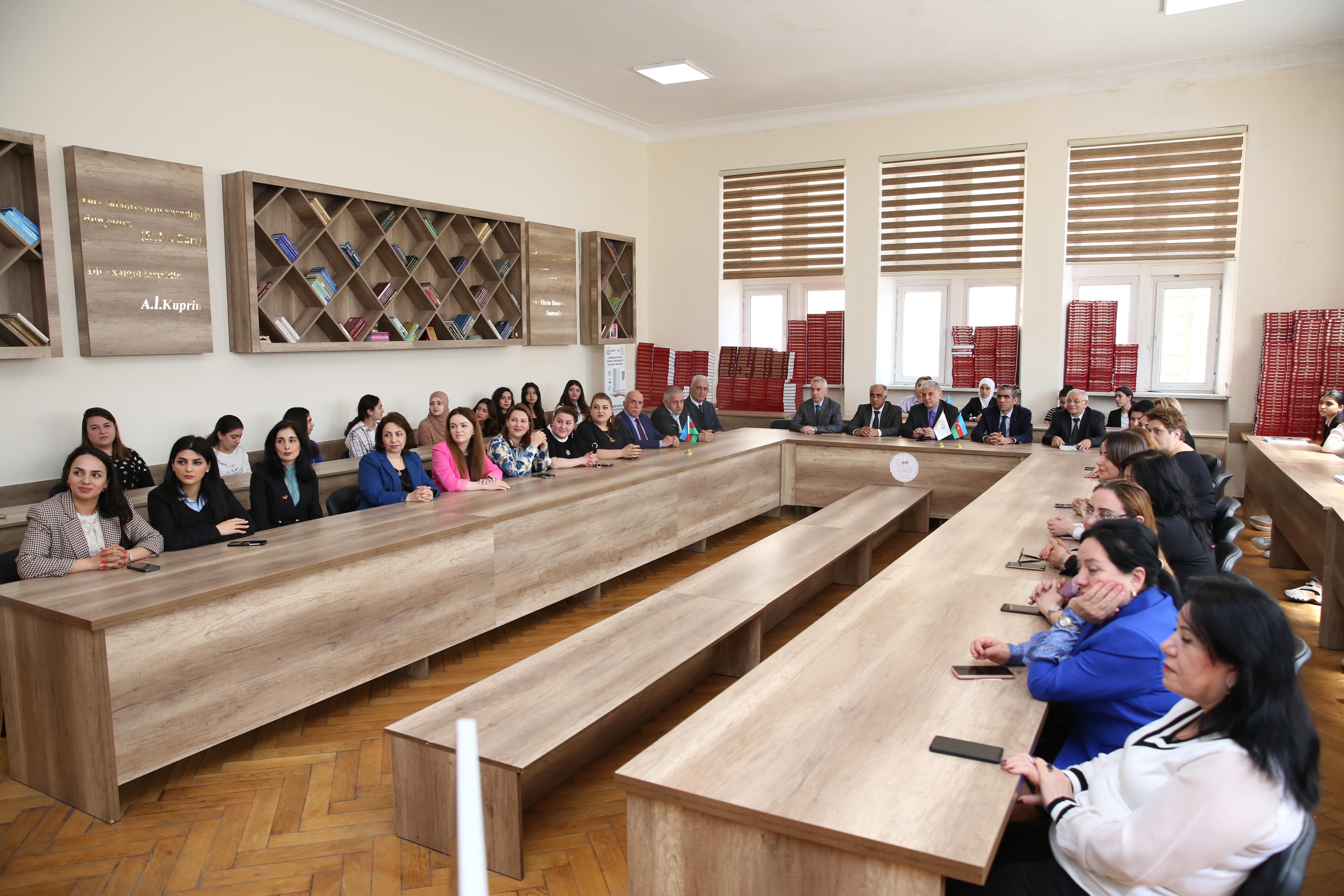 ADPU-nun prorektoru Mahirə Hüseynova Dünya Söz Akademiyasının fəxri akademik üzvü seçilib