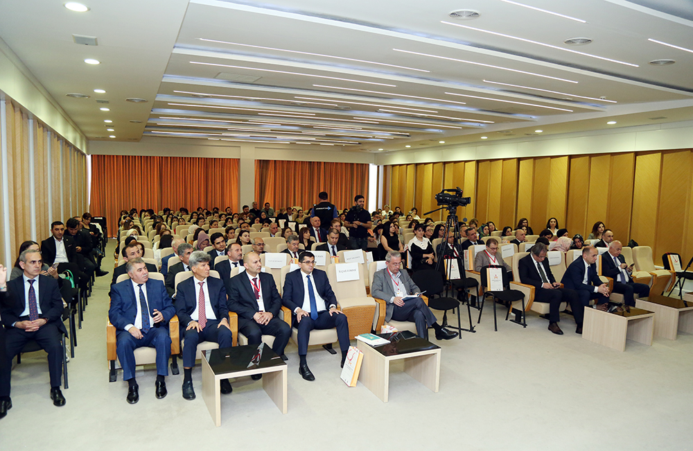 Azərbaycan Naşirlərinin I Forumu keçirilib