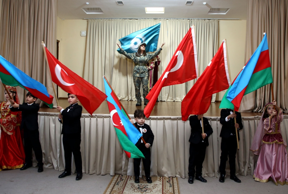 Azərbaycan ilə Türkiyə məktəbləri arasında əməkdaşlıq müqaviləsi imzalanıb