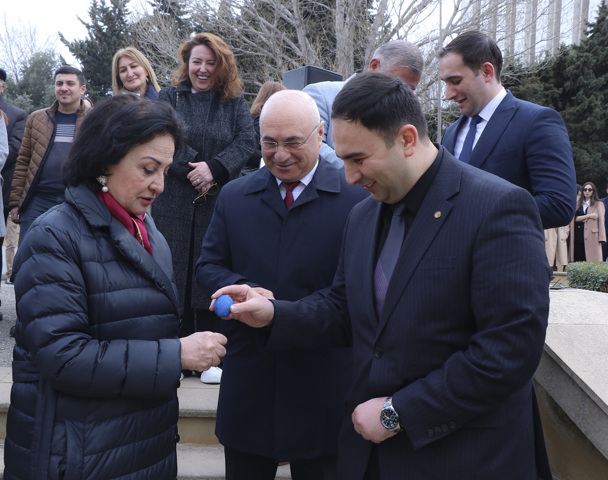 “Novruz gəlir, yaz gəlir”