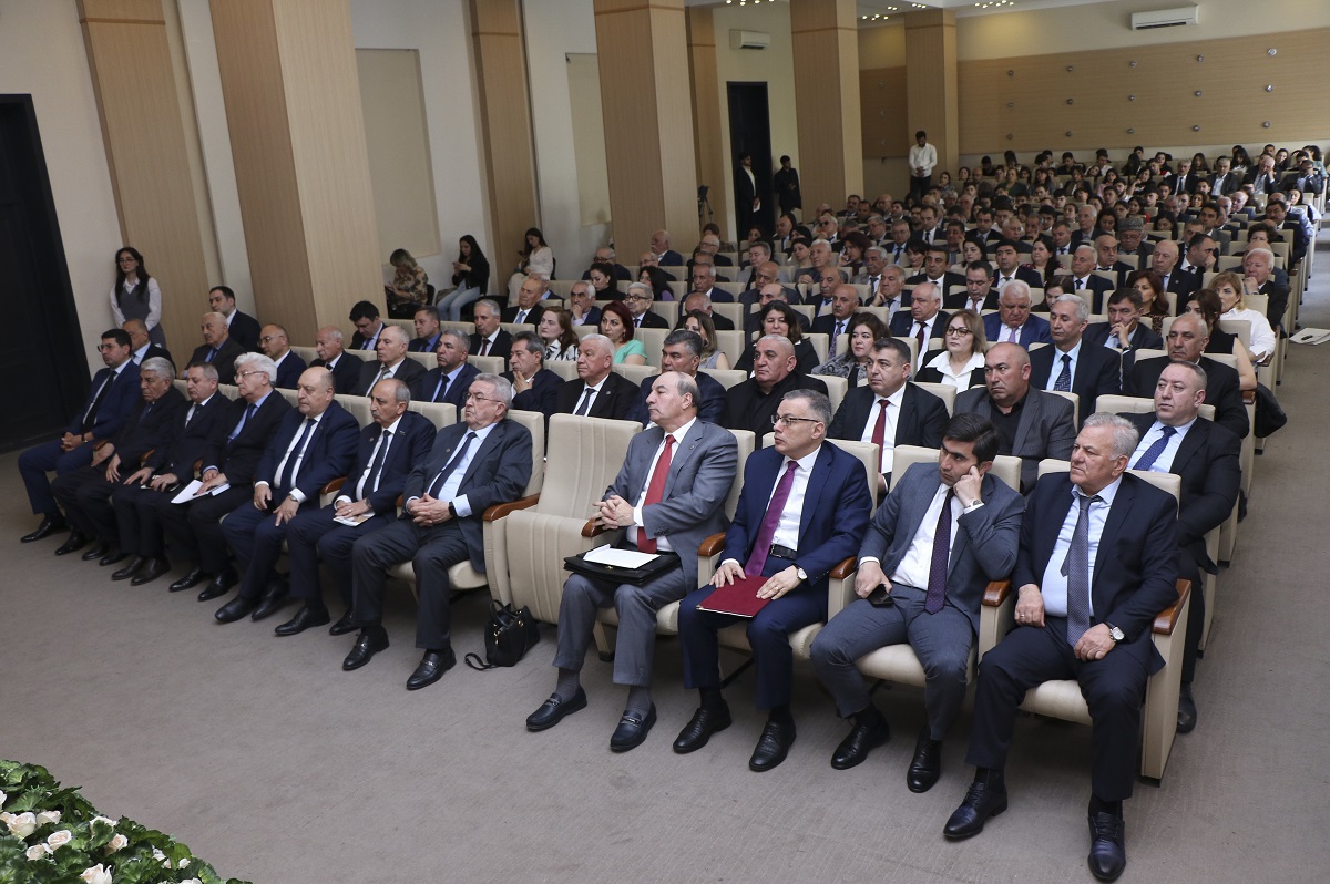 AzMİU-da “Qərbi Azərbaycanın iqtisadi inkişaf potensialı” mövzusunda konfrans keçirilib