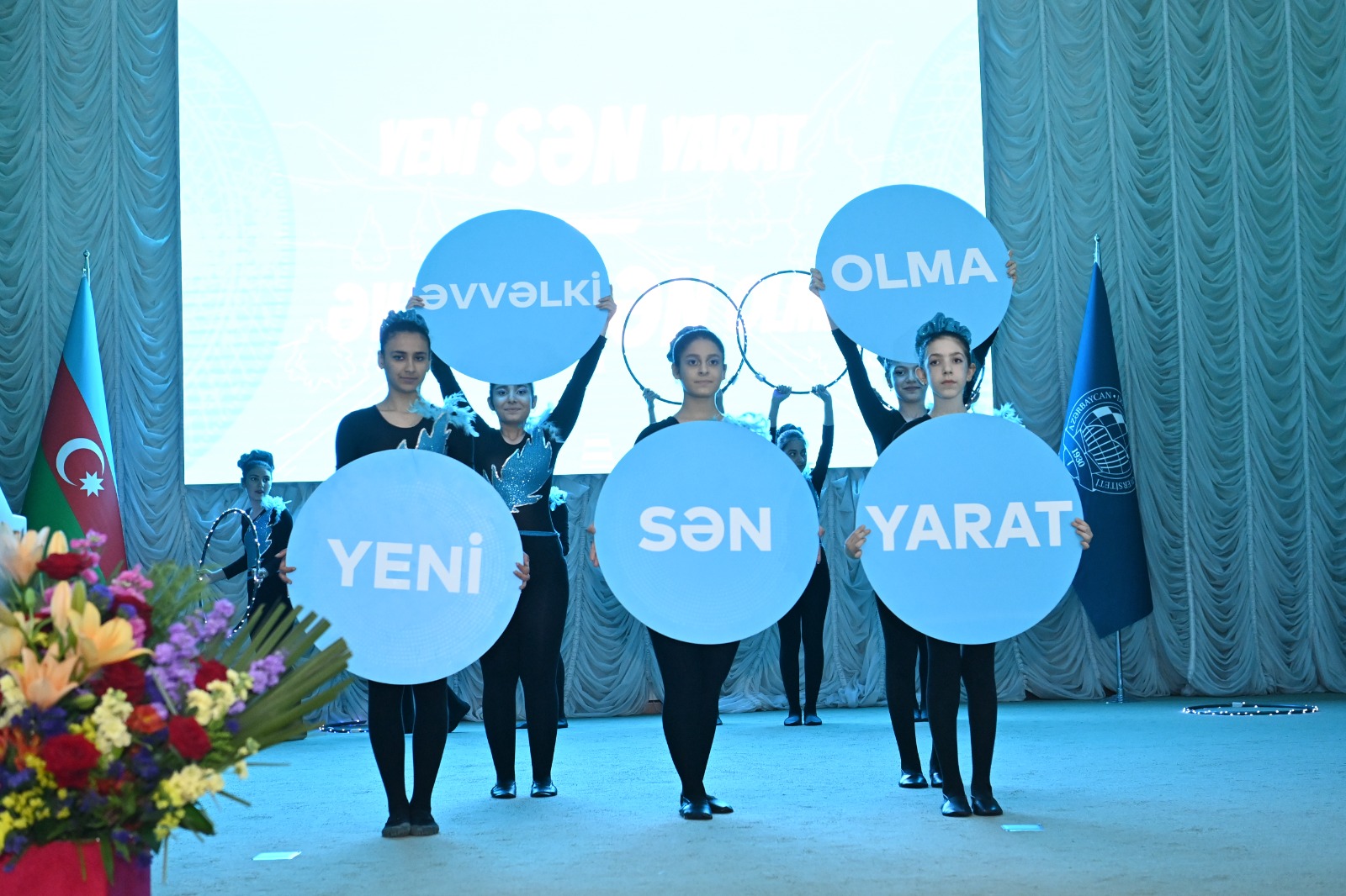 UNEC-də Cəfər Məsiminin kitablarının təqdimatı olub