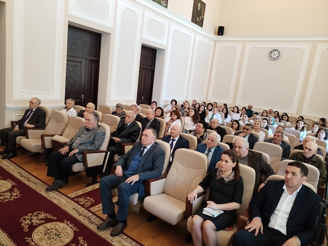 Kataliz və Qeyri-üzvi Kimya İnstitutunda Elmi Şuranın növbəti iclası keçirilib