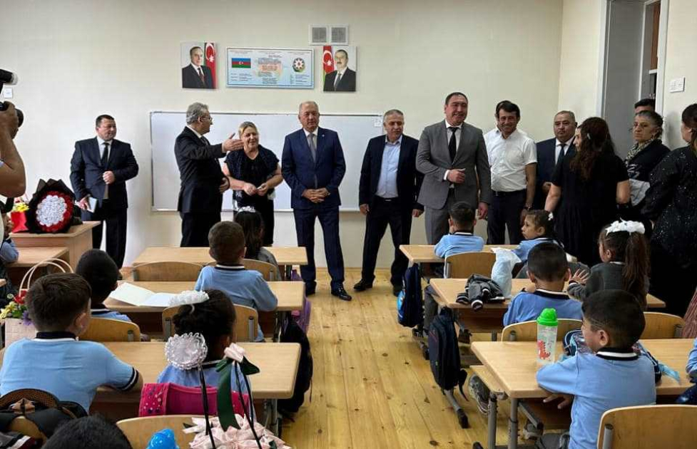 Beyləqanın Kəbirli kəndində əsaslı təmir olunmuş məktəb binası və yeni korpus istifadəyə verilib
