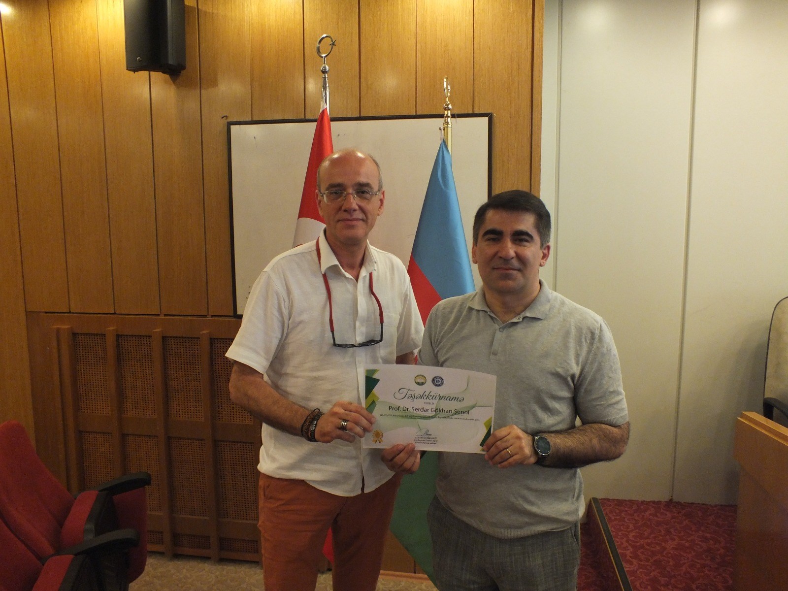 Ege Universitetində ikili diplom proqramının akademik heyəti və məzun tələbələrlə görüş keçirilib