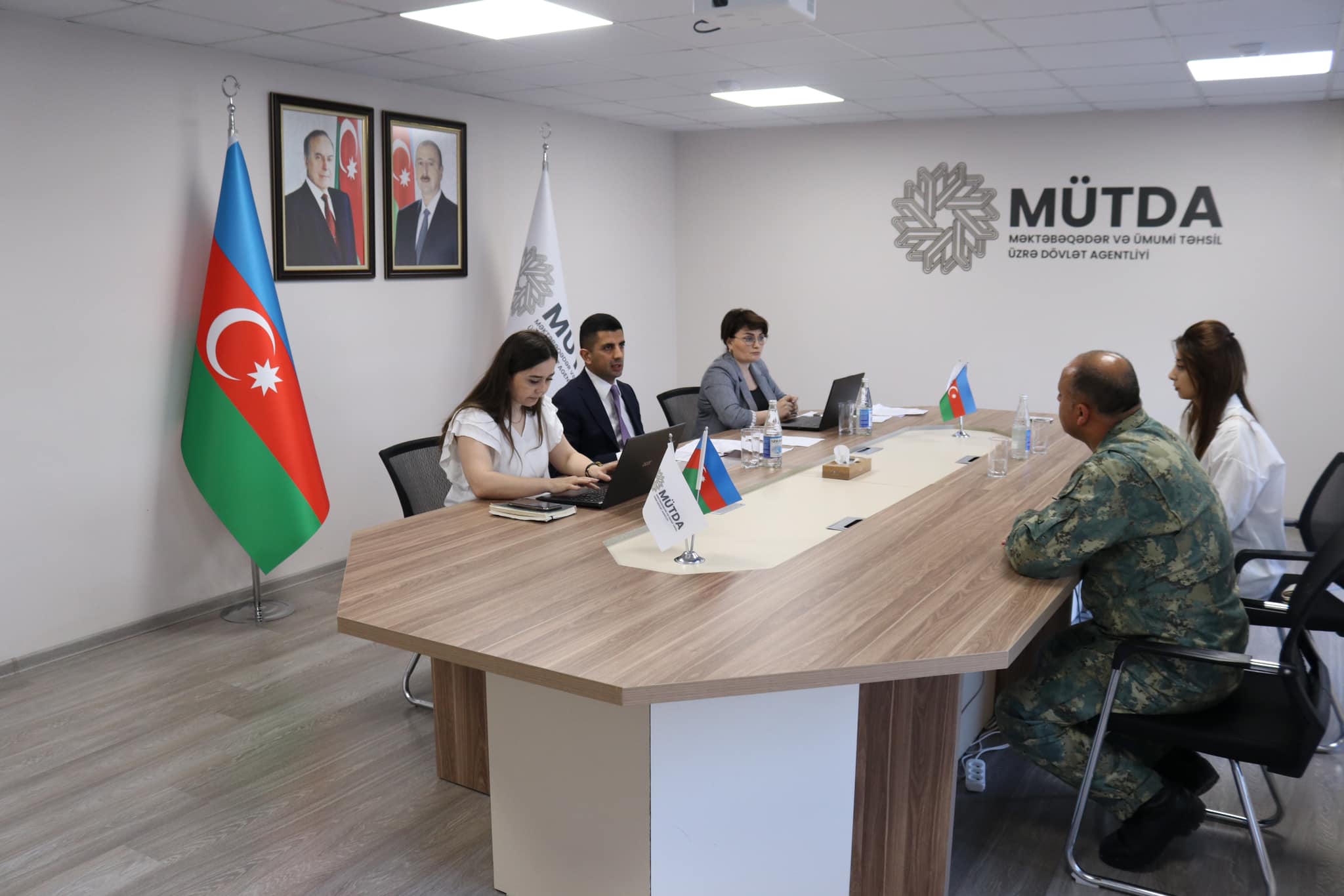 MÜTDA-nın direktoru vətəndaşları qəbul edib
