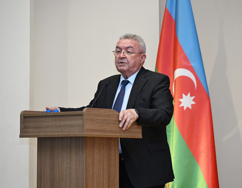 “Riyaziyyat, mexanika və tətbiqlərinin müasir problemləri”nə həsr olunan beynəlxalq konfrans keçirilib