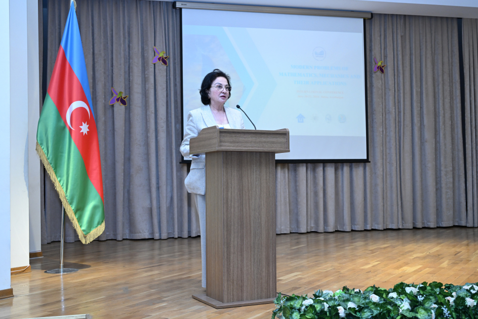 “Riyaziyyat, mexanika və tətbiqlərinin müasir problemləri”nə həsr olunan beynəlxalq konfrans keçirilib