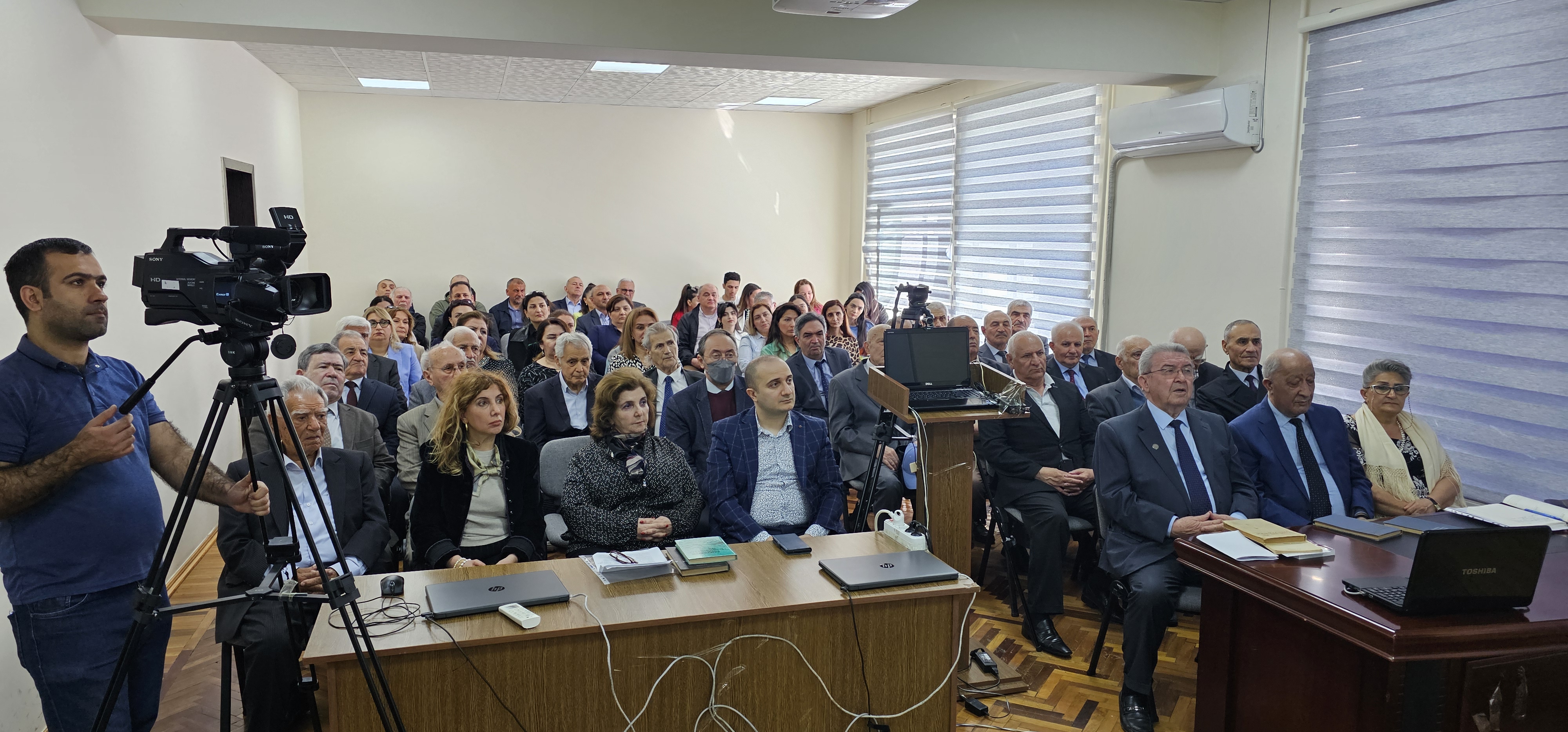 Riyaziyyat və Mexanika İnstitutunda Yusif Əmənzadənin 110 illik yubileyinə həsr olunmuş elmi sessiya keçirilib
