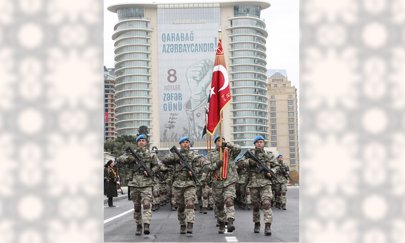Bakının Azadlıq meydanında Vətən müharibəsində Qələbəyə həsr olunmuş Zəfər paradı keçirilib