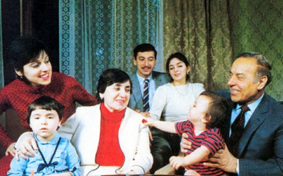 Qayğıkeş ana, vəfalı ömür-gün yoldaşı, böyük alim, əsl müəllim