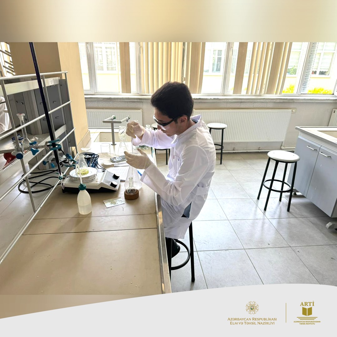 Beynəlxalq Kimya Olimpiadasında ölkəmizi təmsil edəcək şagirdlərə Atatürk Universitetində laboratoriya hazırlıq dərsləri keçirilib
