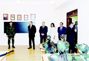 Böyütmək üçün şəkili seçin