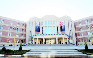 Böyütmək üçün şəkili seçin