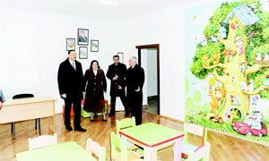 Böyütmək üçün şəkili seçin